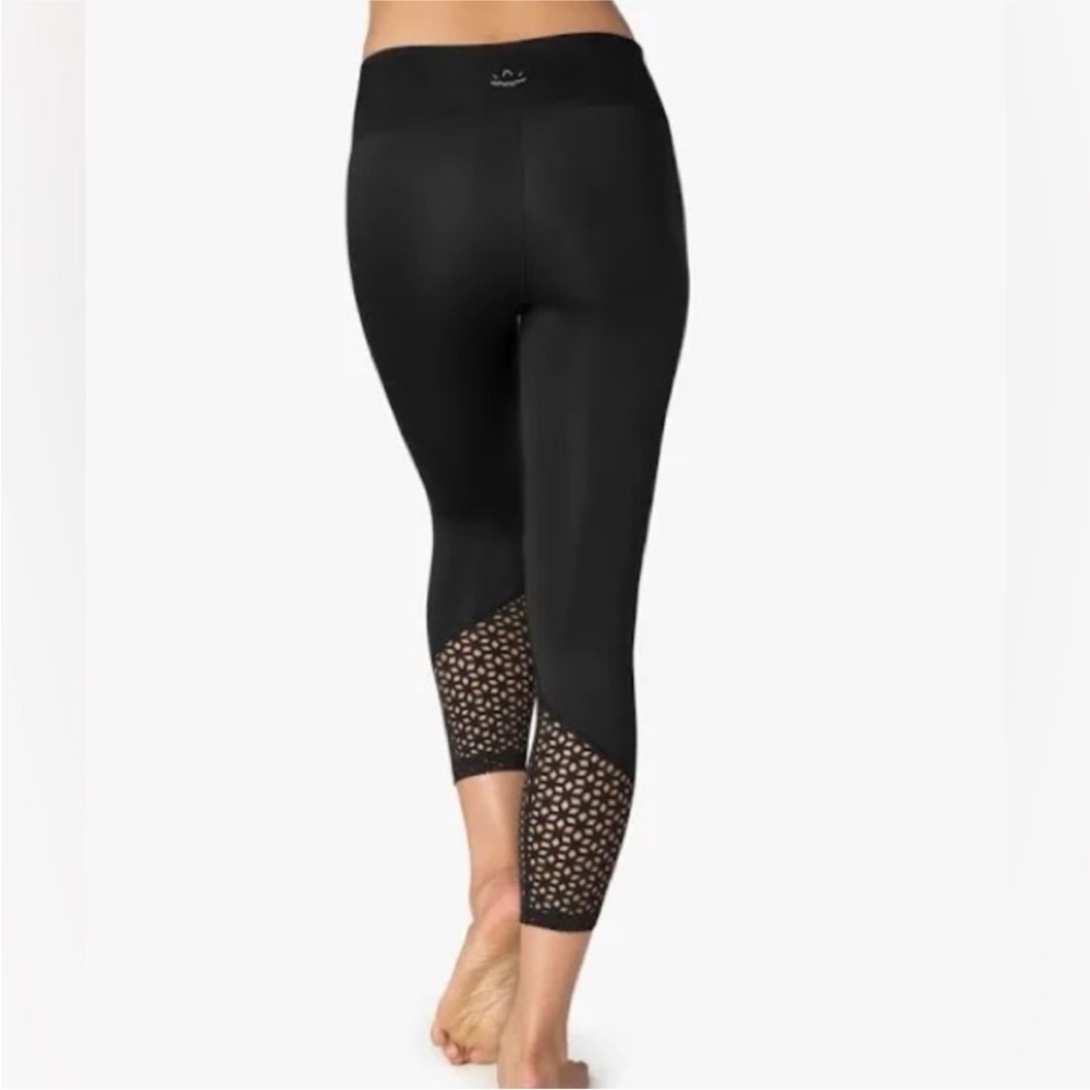 Beyond Yoga Perfect Angles Black Crop Leggings size XXL